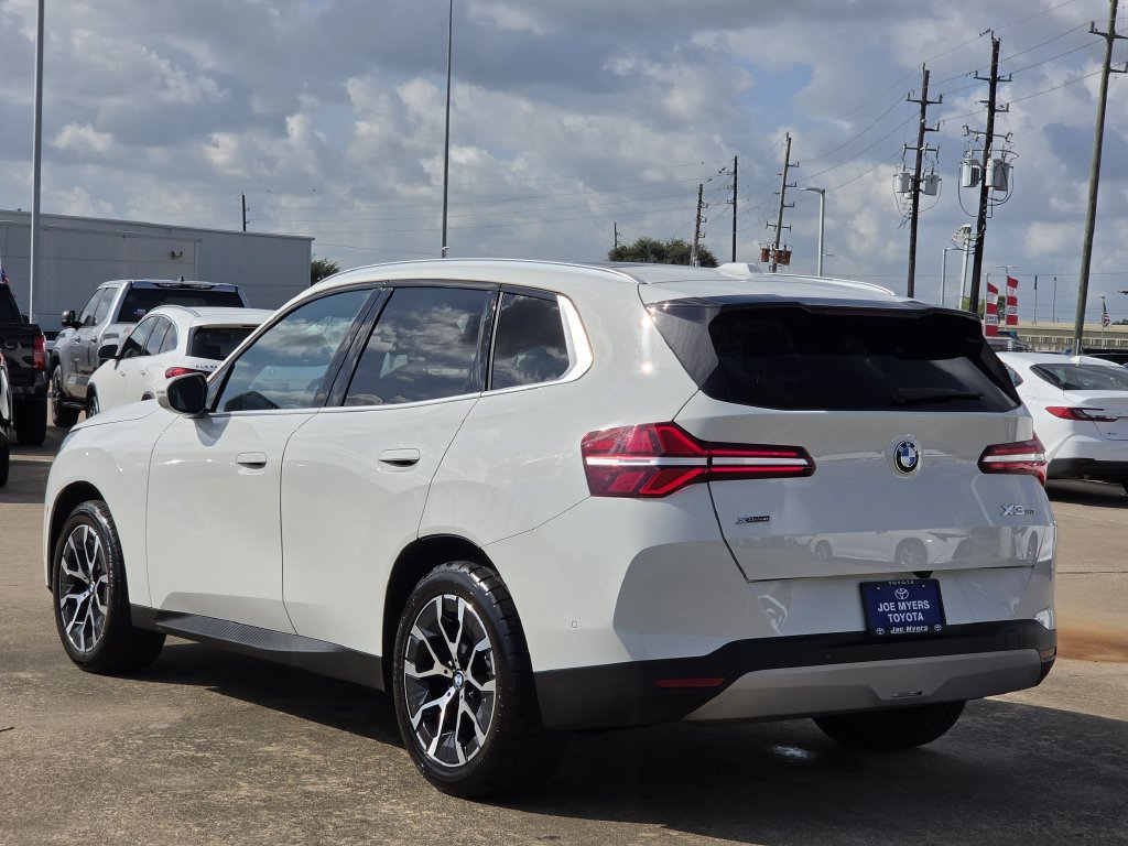 Used 2025 Alpine White BMW 30 xDrive image 7