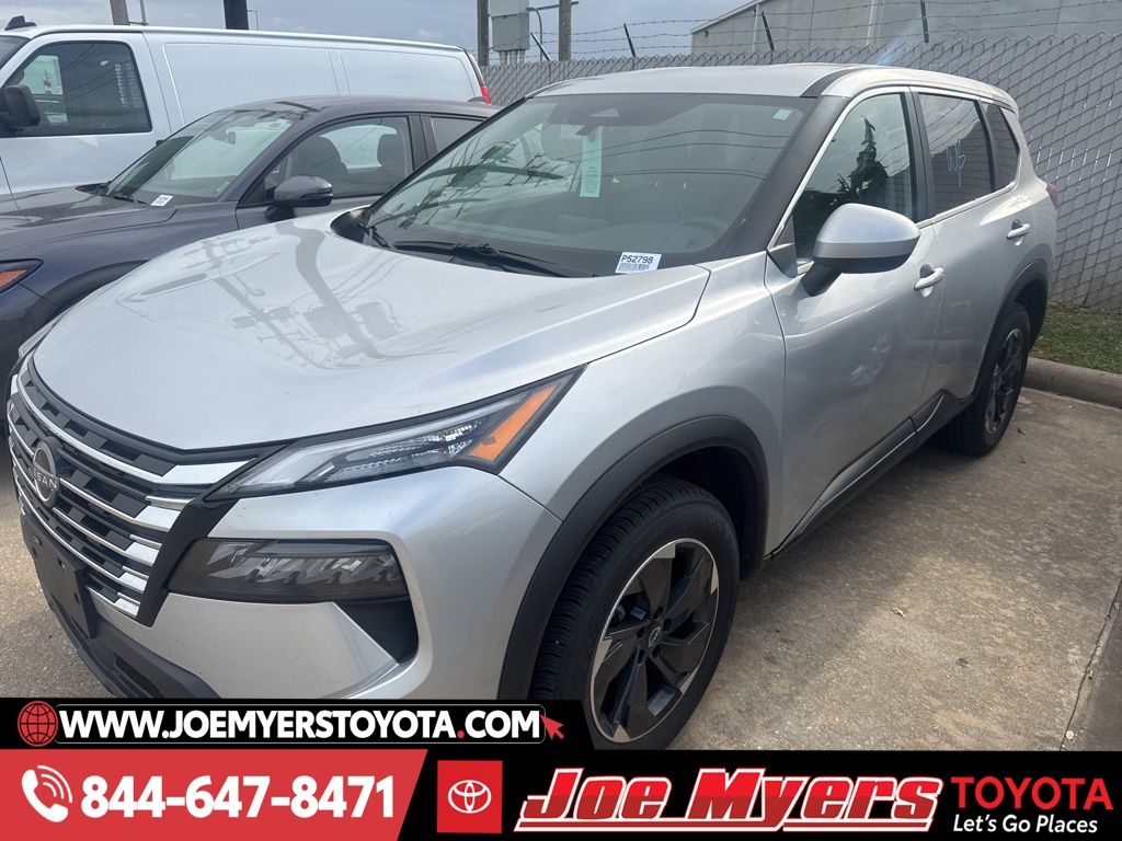 2025 Nissan Rogue SV