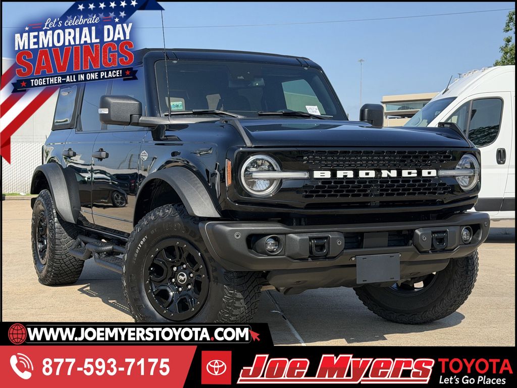 2023 Ford Bronco Wildtrak 4x4's photo