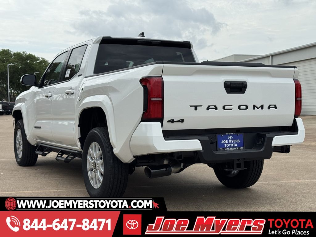 New 2026 Ice Cap Toyota SR5 image 7