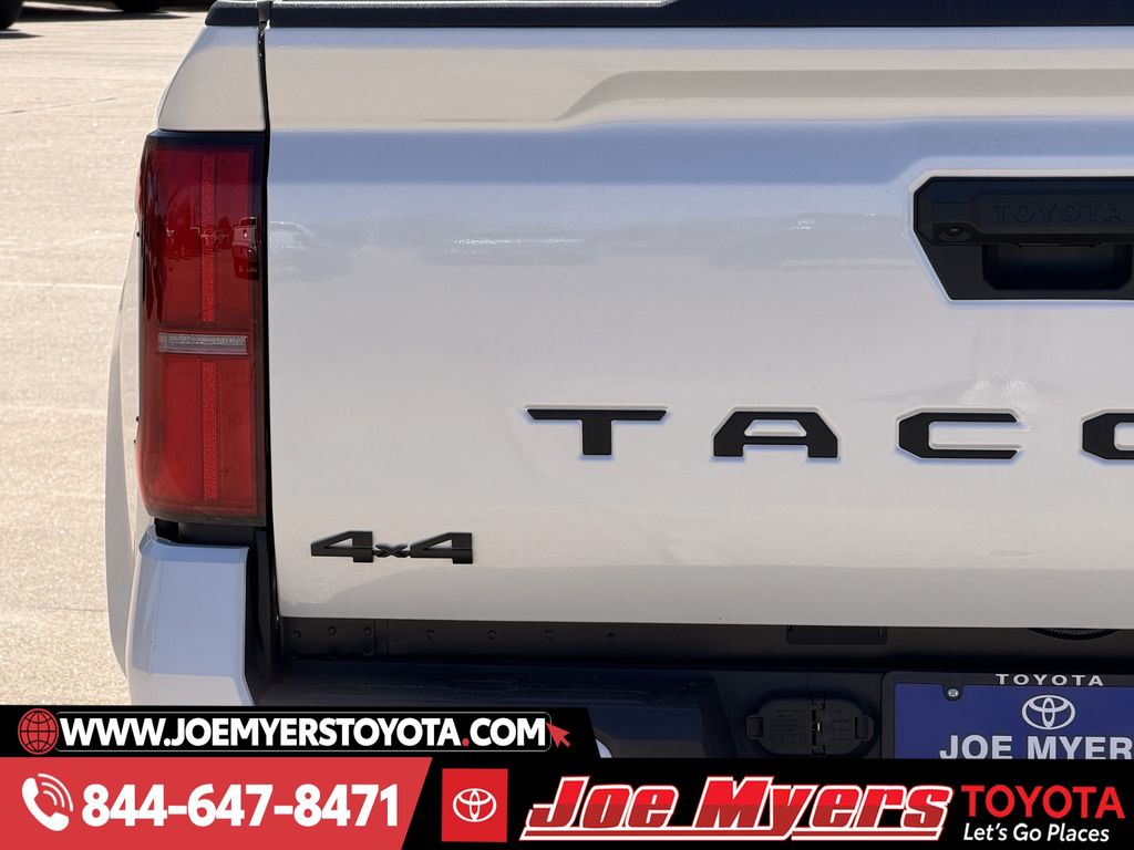 New 2026 Wind Chill Pear Toyota TRD Sport image 10