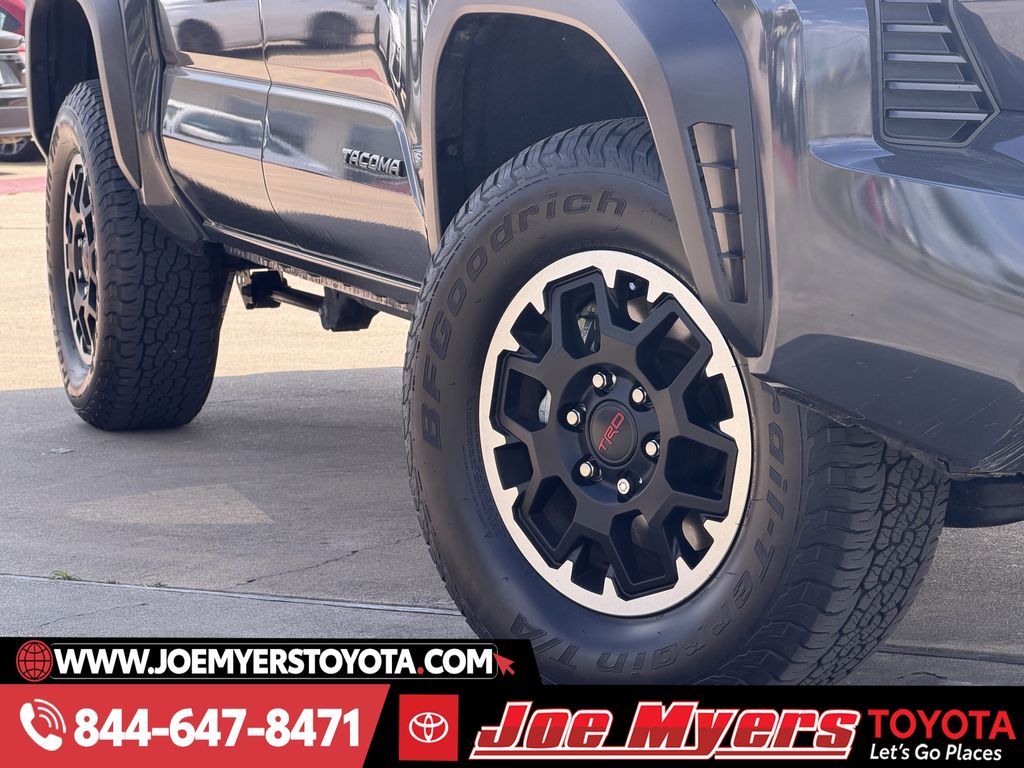 Used 2025 Underground Toyota TRD Off-Road image 12