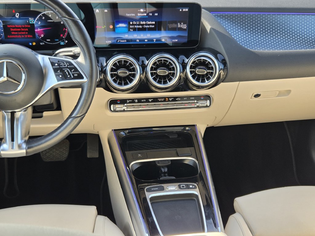 Used 2025 White Mercedes-Benz GLA 250 image 16