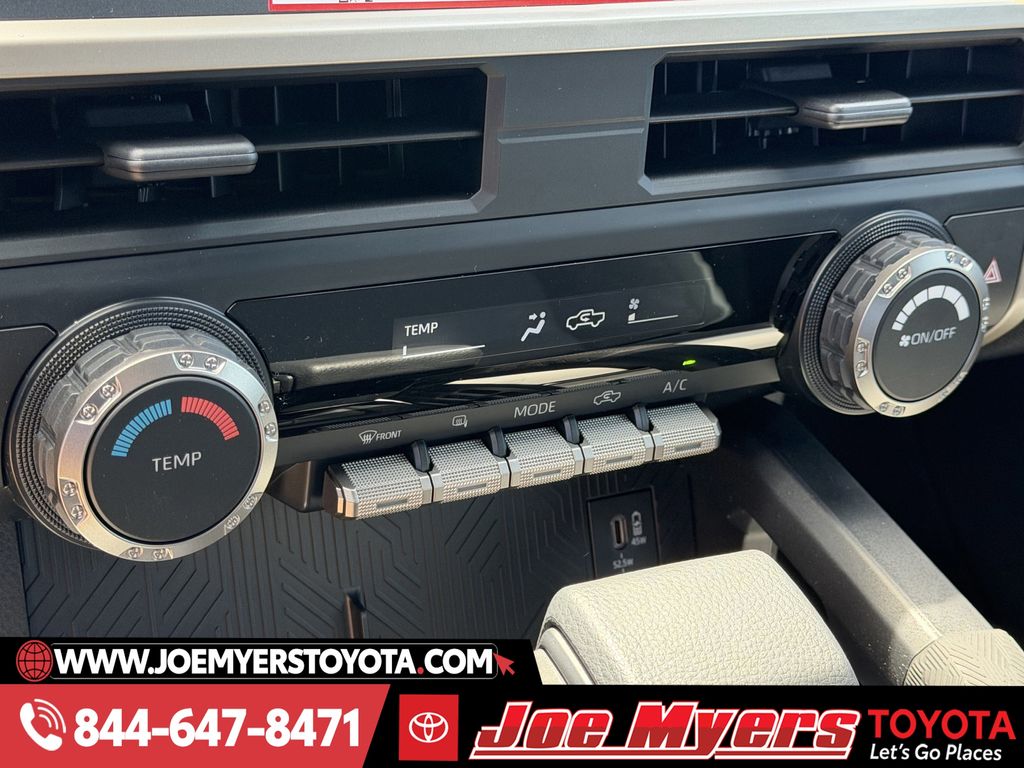 New 2026 Ice Cap Toyota SR5 image 18