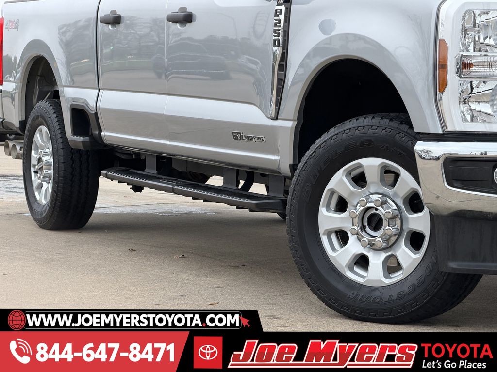 Used 2024 Iconic Silver Metallic Ford XLT image 11