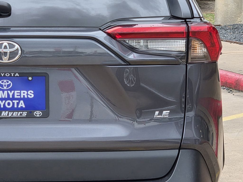 Used 2025 Magnetic Gray Metallic Toyota LE image 9