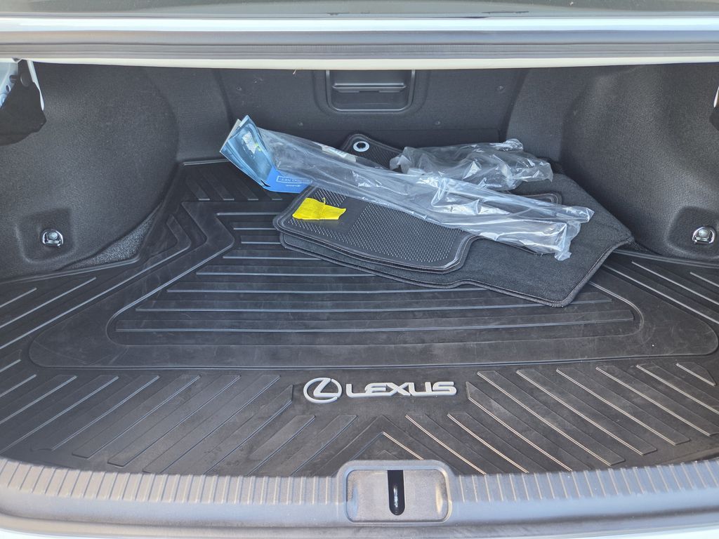 Used 2023 Ultra White Lexus 350 F Sport image 30