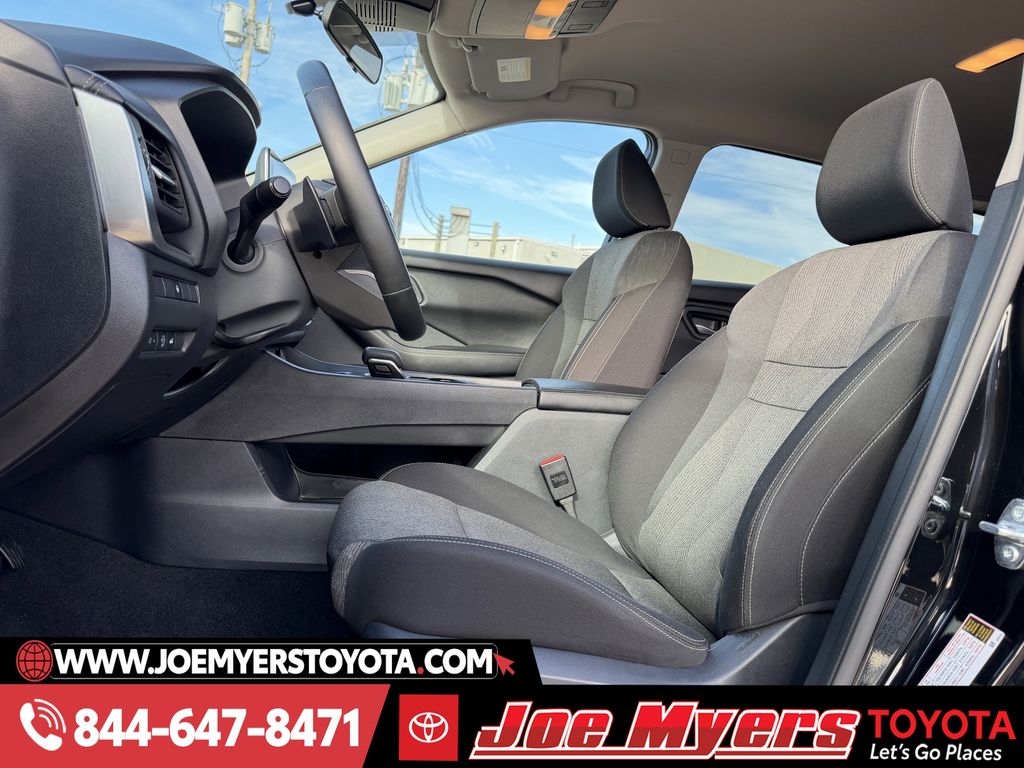 Used 2025 Super Black Nissan SV image 26