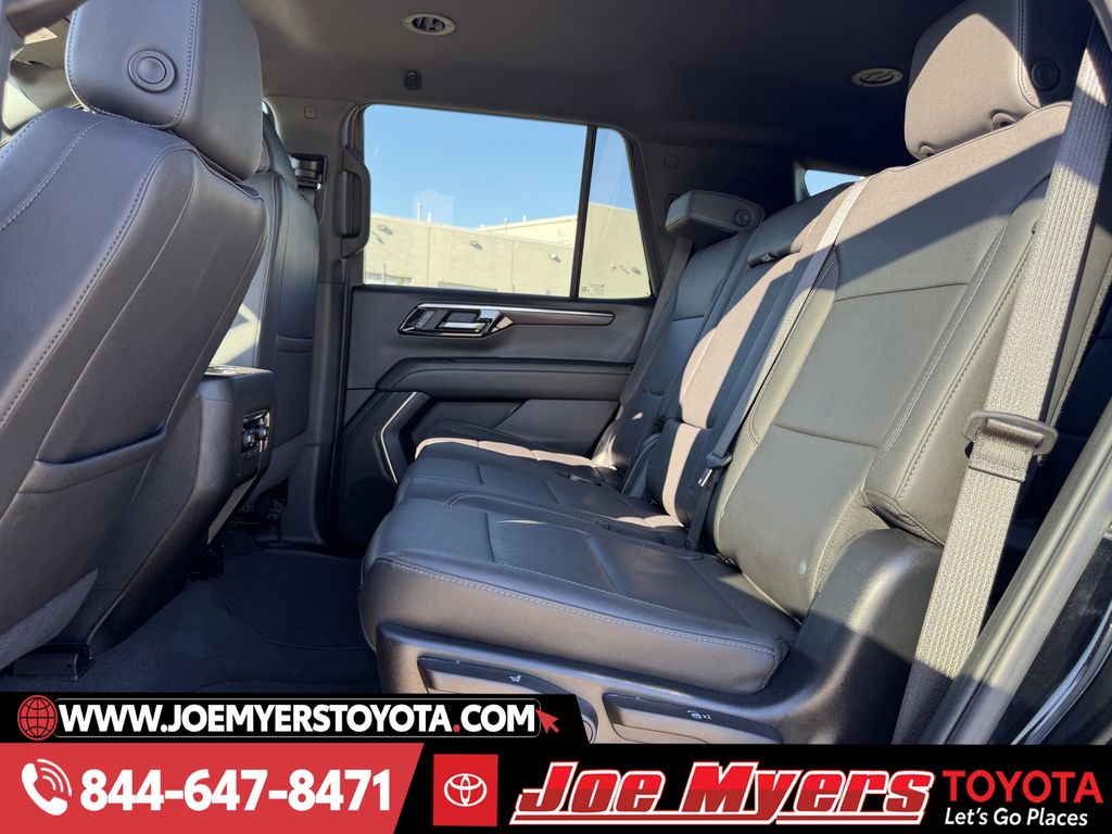 Used 2025 Black Chevrolet LT image 29