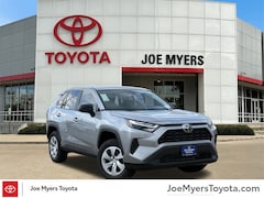 2025 Toyota RAV4 LE SUV