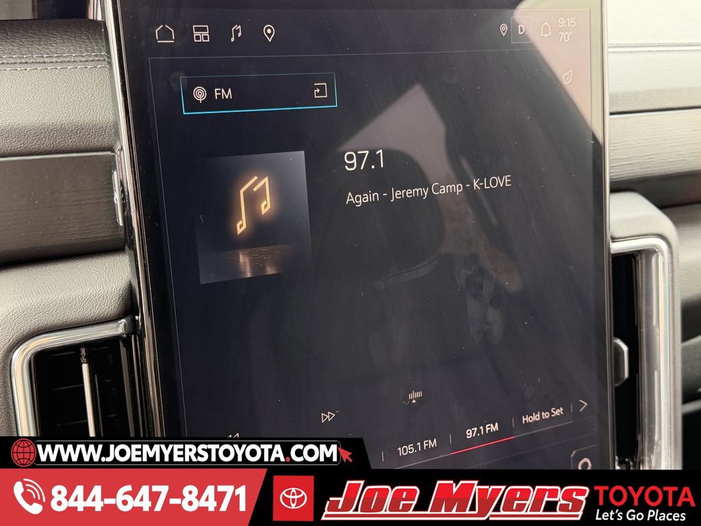 Used 2025 Onyx Black GMC Denali image 17