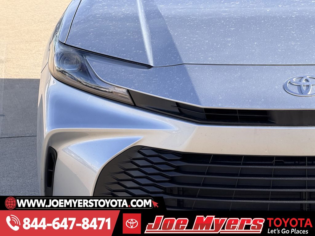 Used 2025 Celestial Silver Metallic Toyota LE image 5