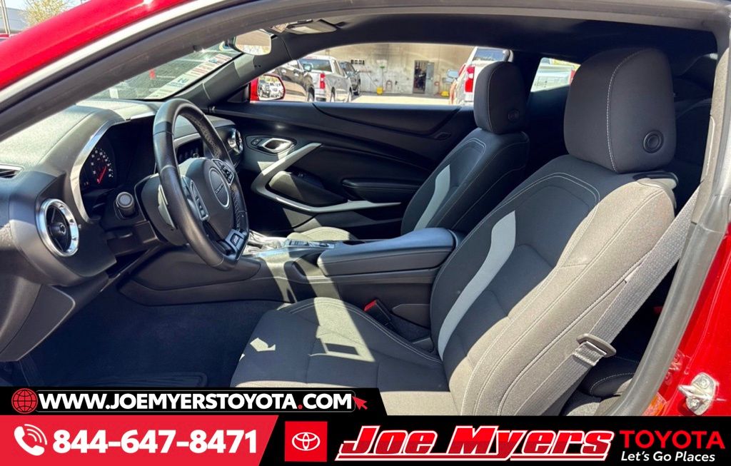 2022 Chevrolet Camaro 1SS - Photo 7