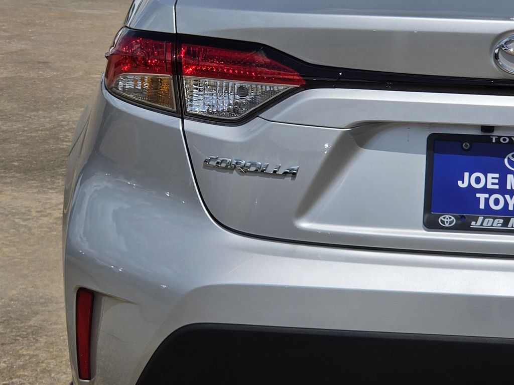 Used 2026 Classic Silver Metallic Toyota LE image 10