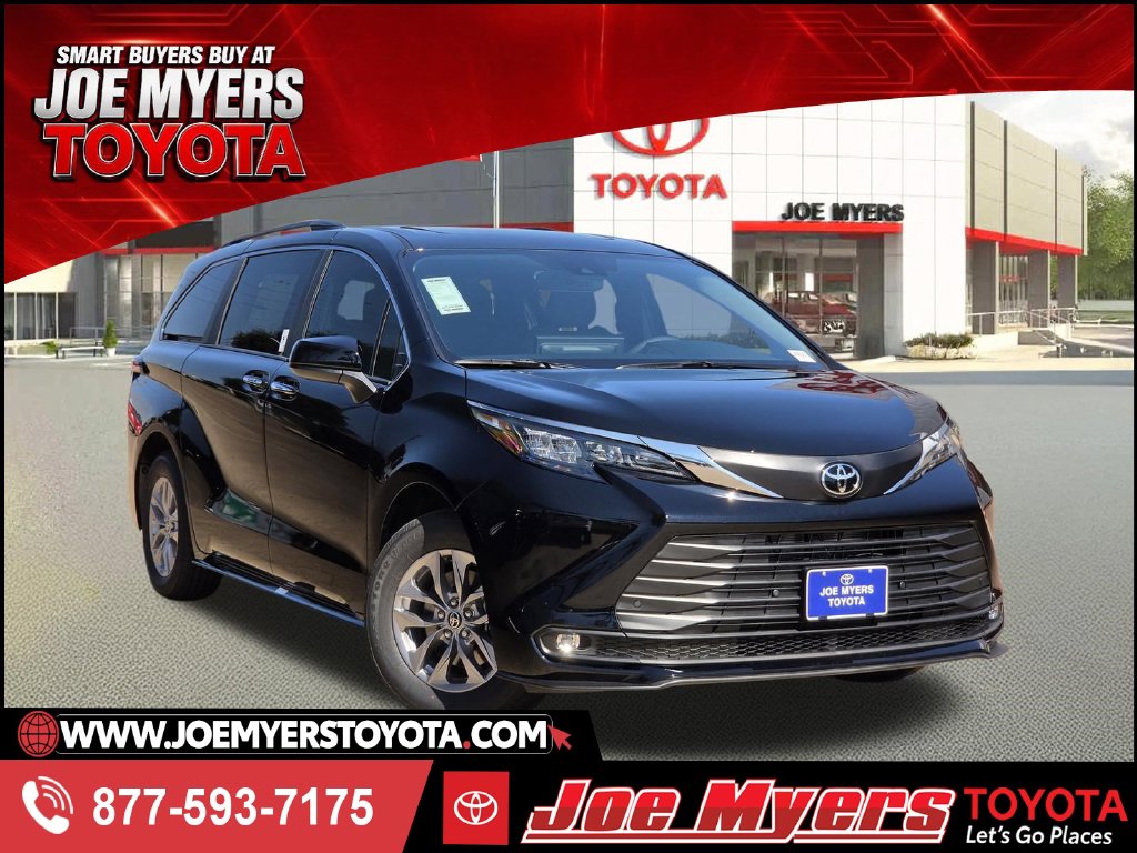 2026 Toyota Sienna XLE 8 Passenger Van Passenger Van