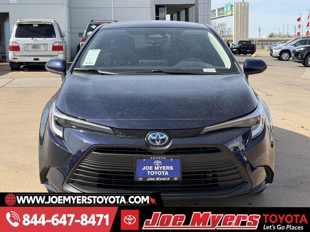 Used 2025 Blueprint Toyota LE image 3