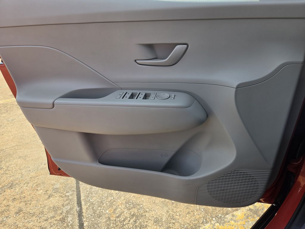 Used 2025 Soultronic Orange Pearl Hyundai SEL image 25