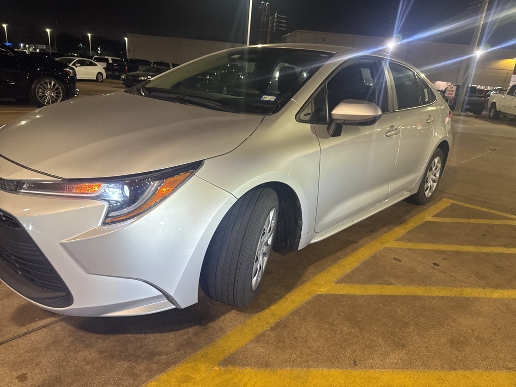 Used 2023 Toyota Corolla LE Sedan