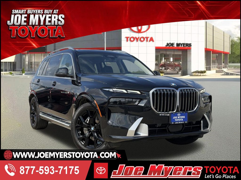 2025 BMW X7 xDrive40i's photo