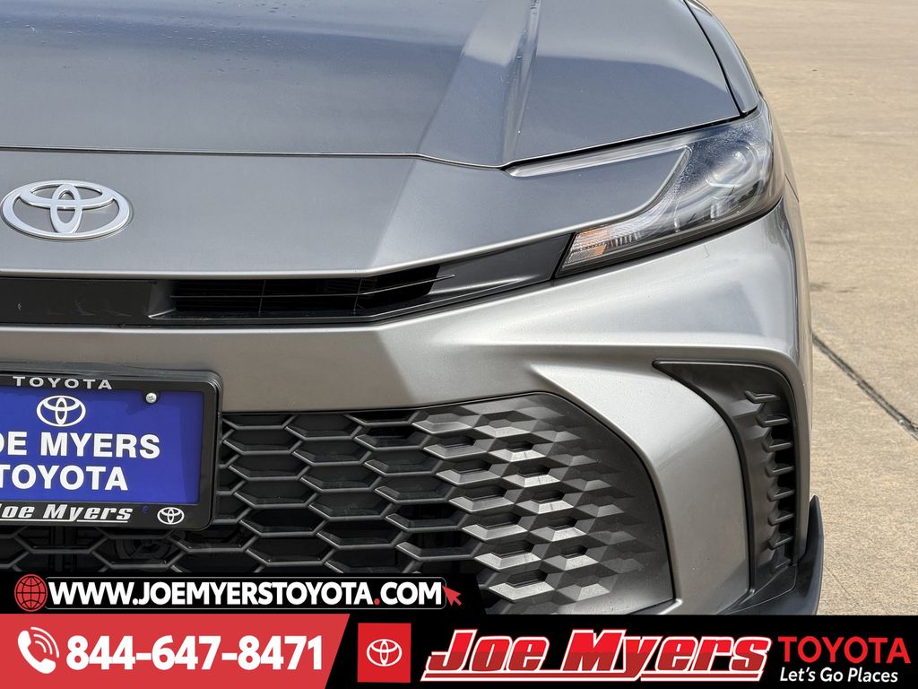 Used 2025 Heavy Metal Toyota SE image 4