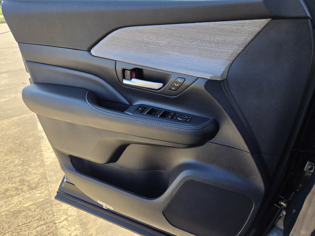 Certified Used 2026 Cloud Toyota Limited image 26