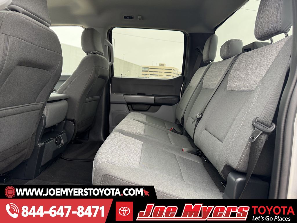 Used 2024 Iconic Silver Metallic Ford XLT image 27