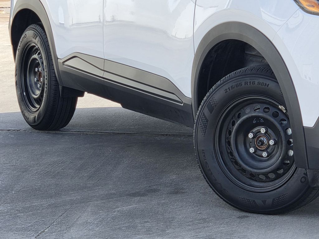Used 2025 Fresh Powder Nissan S image 11