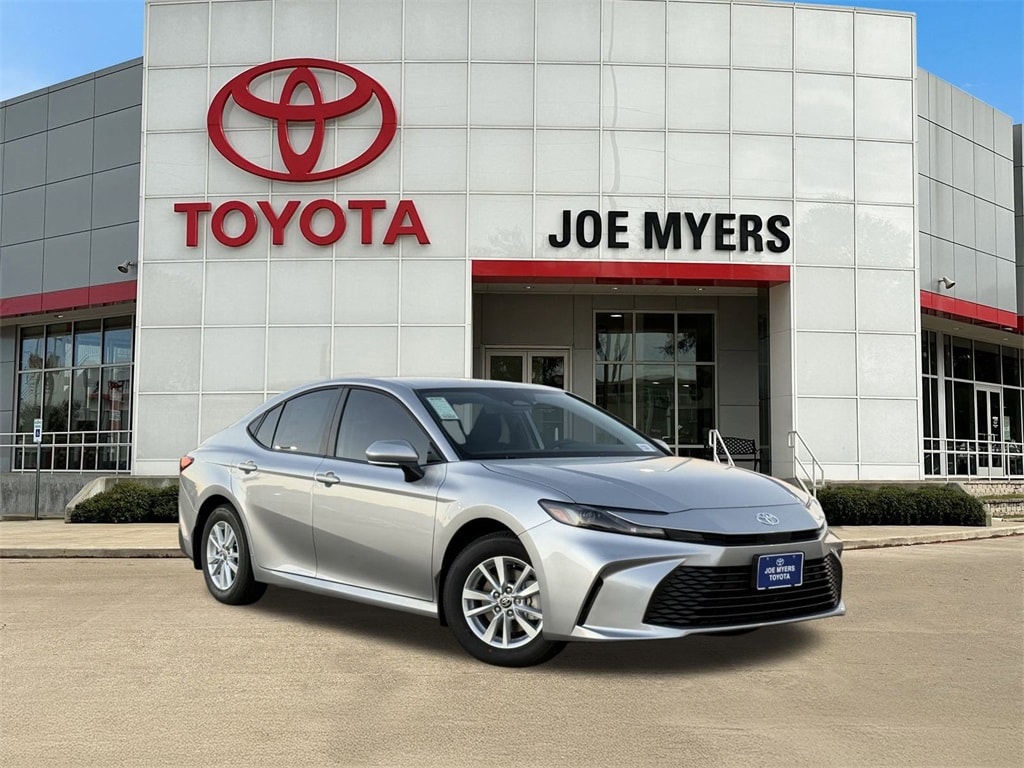 New 2026 Toyota Camry LE Sedan