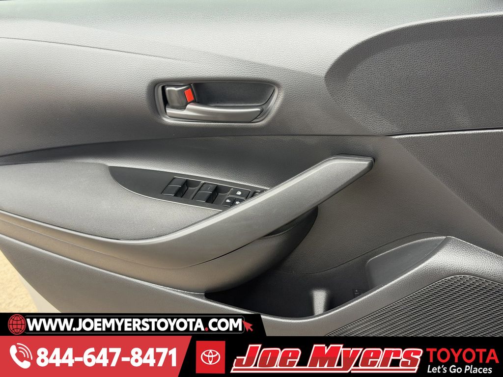 Used 2025 Classic Silver Metallic Toyota LE image 25