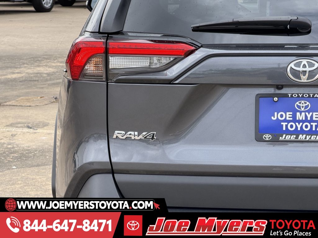 Used 2025 Magnetic Gray Metallic Toyota XLE image 10