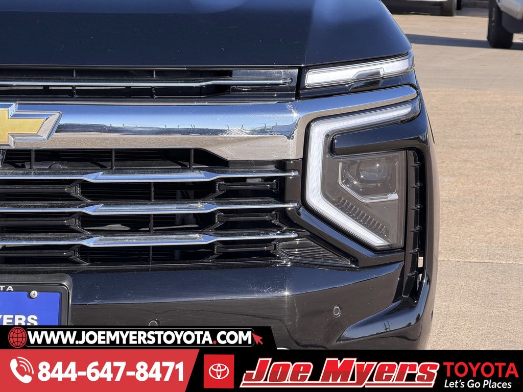 Used 2025 Black Chevrolet LT image 4