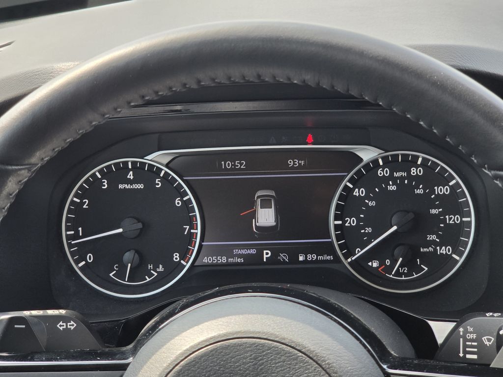 Used 2025 Super Black Nissan SL image 15