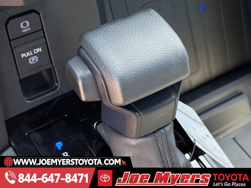 New 2026 Midnight Black Toyota SR5 image 19