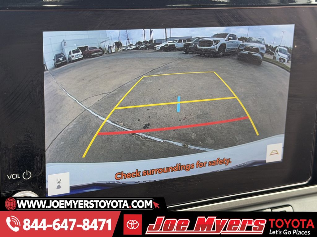 Used 2025 White Toyota LE image 19