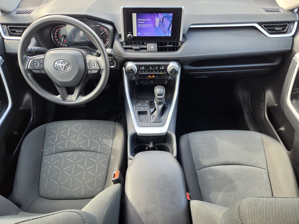 Used 2025 Ice Toyota XLE image 13