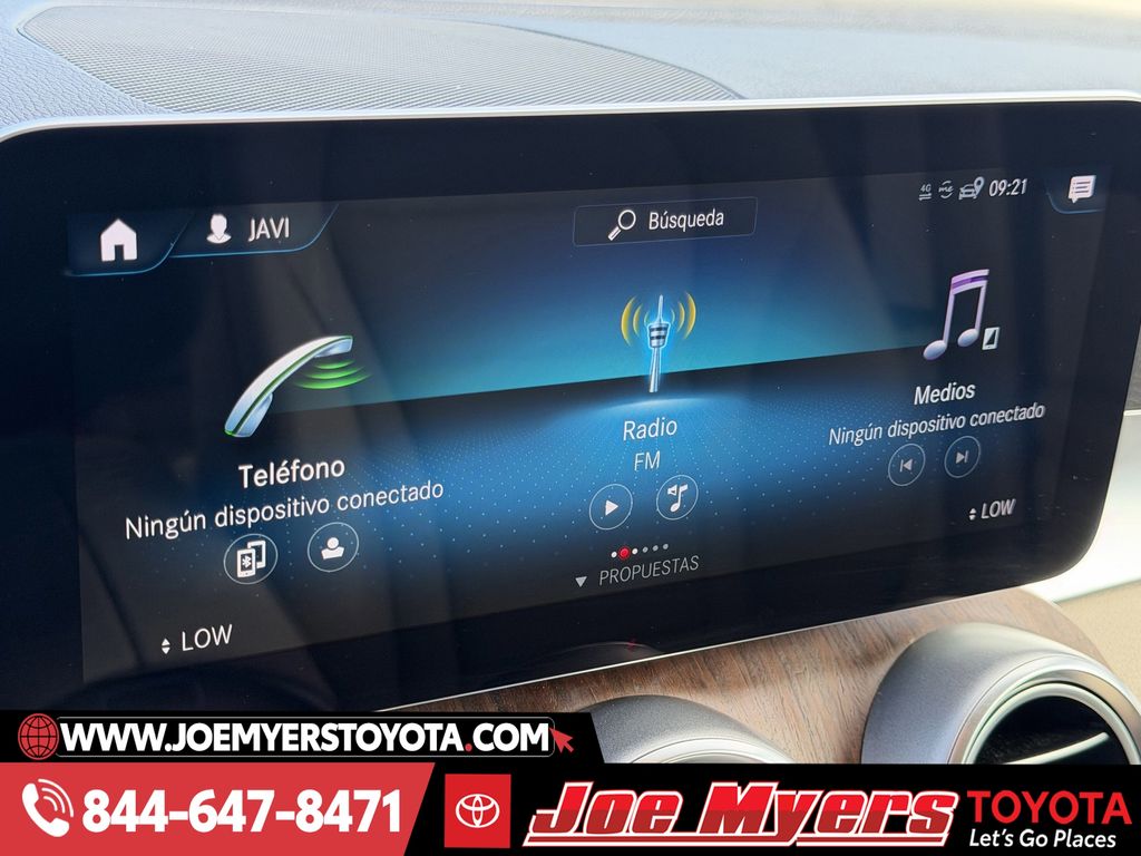 Used 2021 Polar White Mercedes-Benz GLC 300 image 18