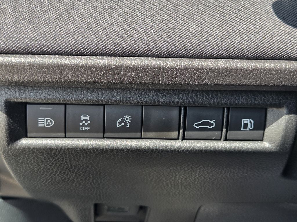 Used 2026 Ice Toyota LE image 25