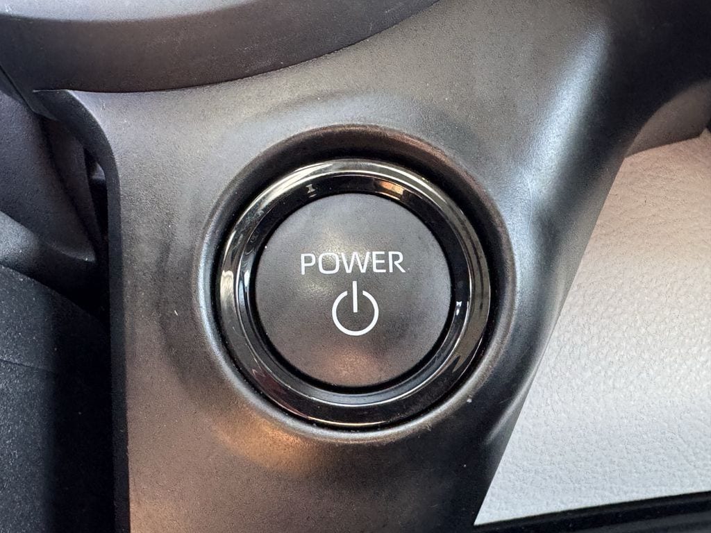Used 2025 Midnight Black Metallic Toyota XLE image 19