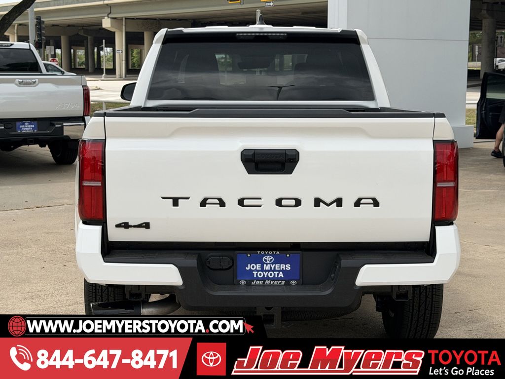 New 2026 Ice Cap Toyota SR5 image 8