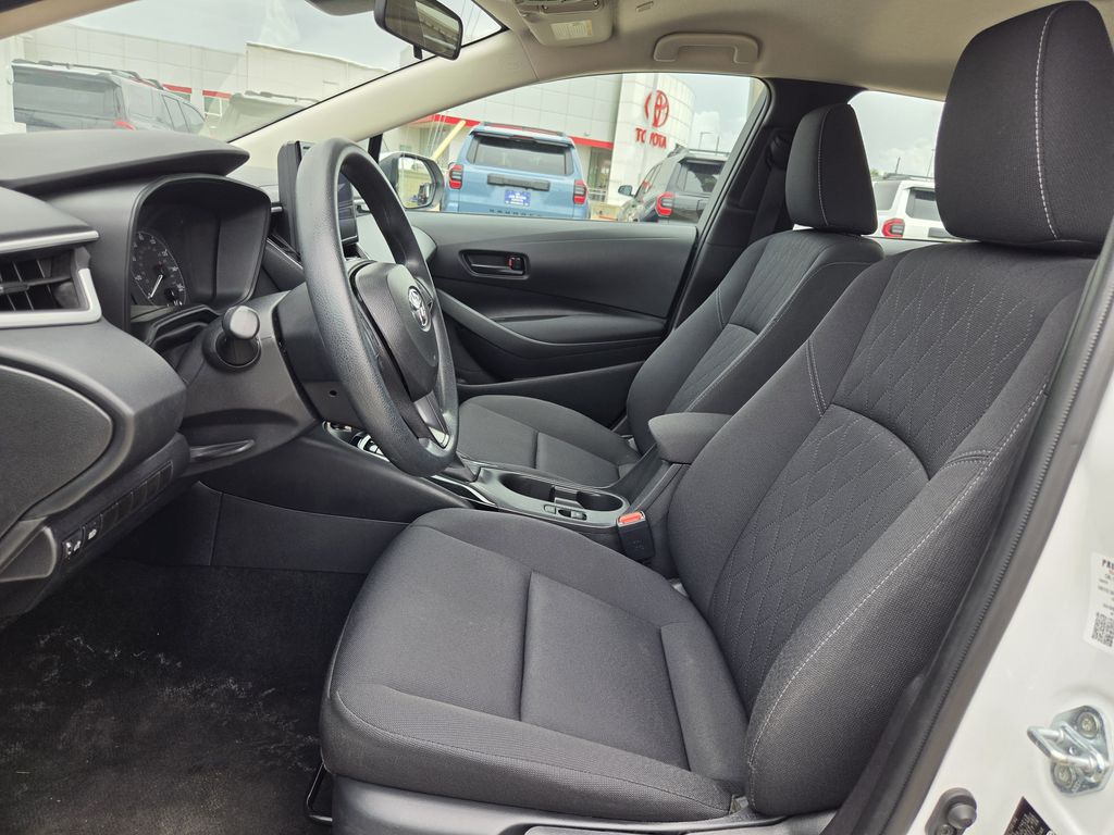Used 2025 Ice Toyota LE image 25