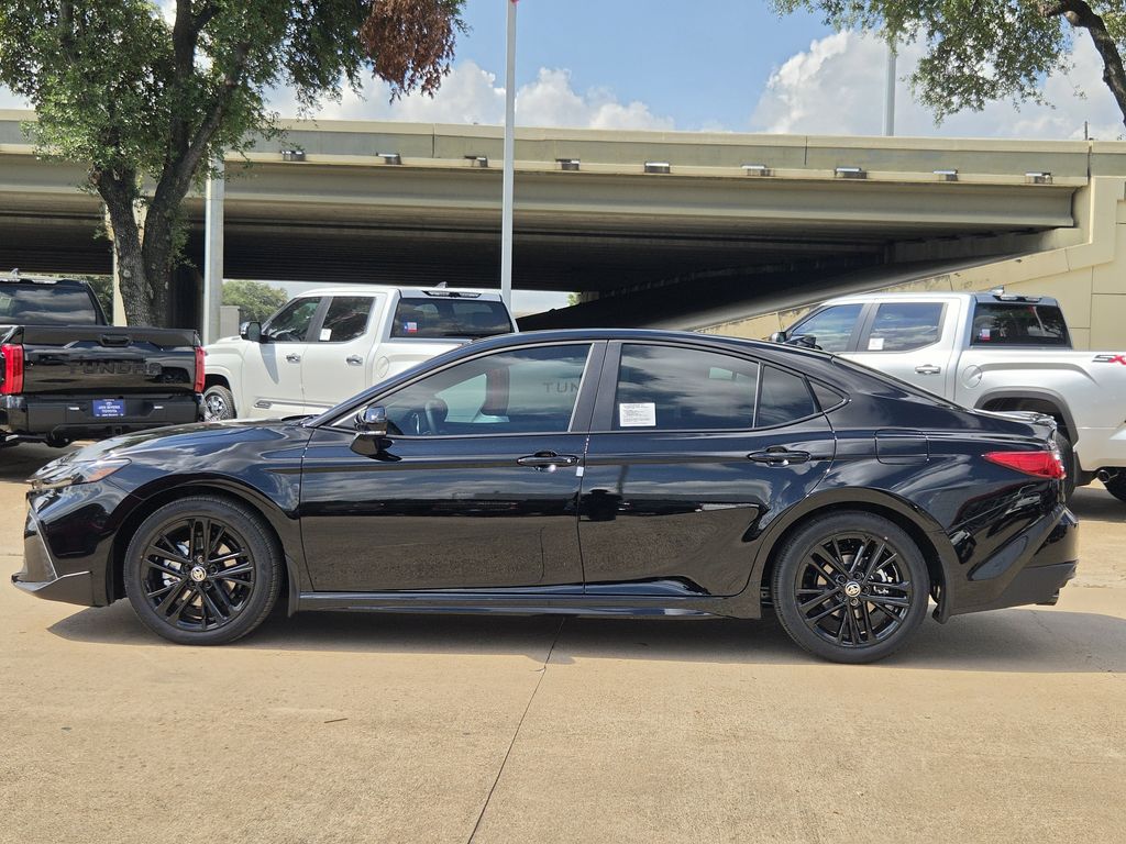 New 2026 Midnight Black Met Toyota SE image 6