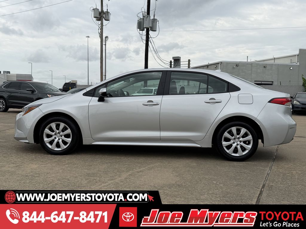 Used 2025 Classic Silver Metallic Toyota LE image 6