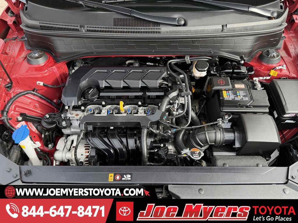 Used 2025 Ultimate Red Hyundai SEL image 30