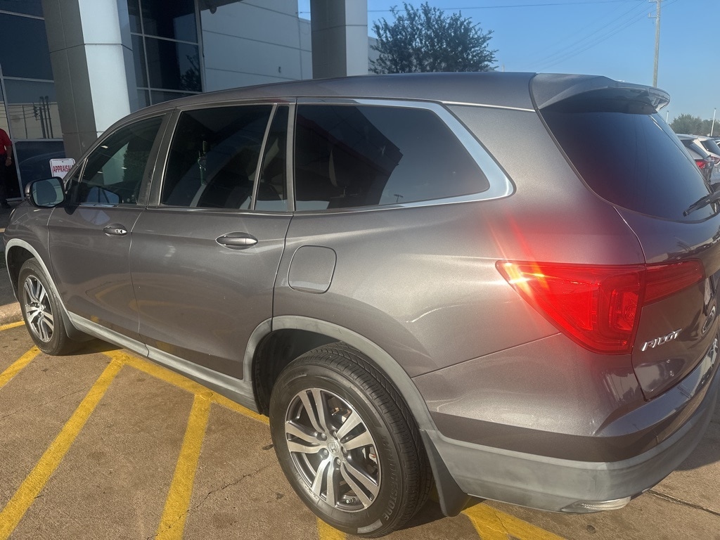Used 2016 Honda Pilot EX SUV
