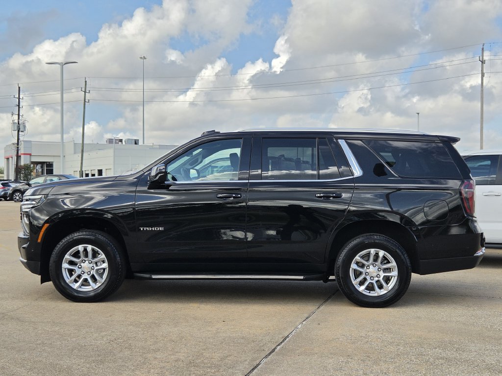 Used 2025 Black Chevrolet LT image 6