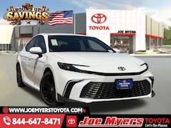 2026 Toyota Camry SE Sedan