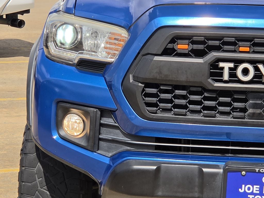 Used 2018 Blazing Blue Toyota TRD Off-Road image 5