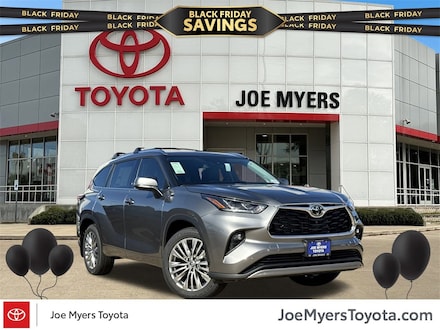 2026 Toyota Highlander Platinum SUV