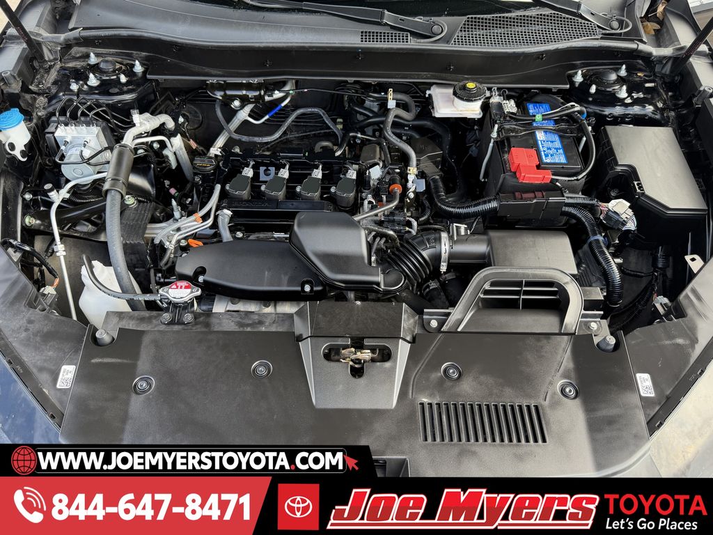 Used 2025 Crystal Black Pearl Honda LX image 30