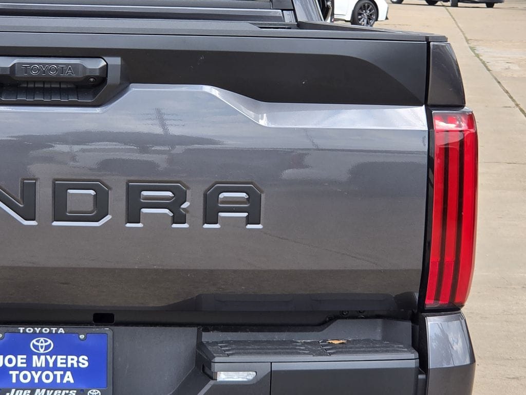 New 2026 Magnetic Gray Meta Toyota SR5 image 9